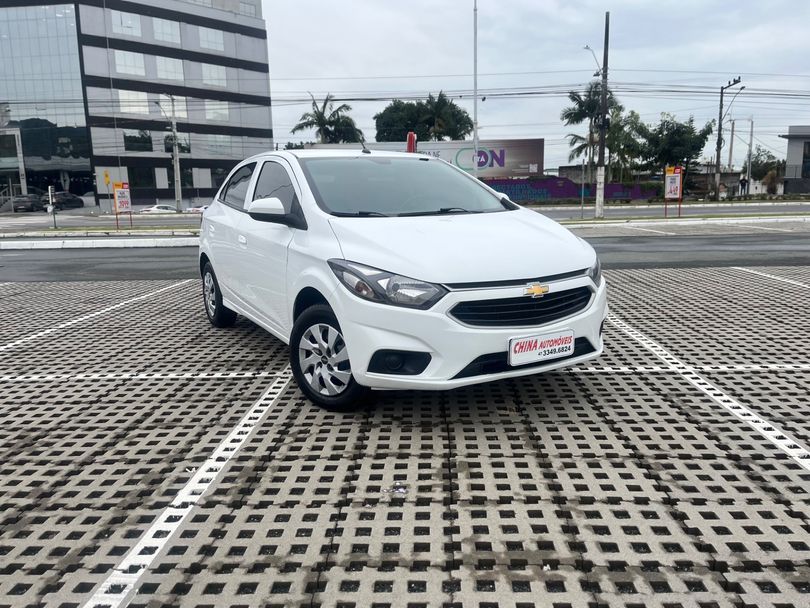 Chevrolet ONIX HATCH LT 1.0 8V FlexPower 5p Mec.