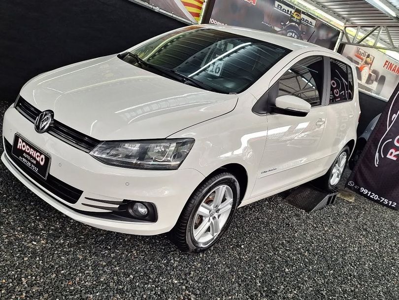 VOLKSWAGEN 1.0 MPI COMFORTLINE 12V FLEX 4P MANUAL