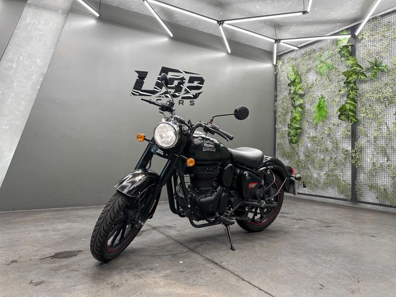 Royal Enfield Classic 350 Dark