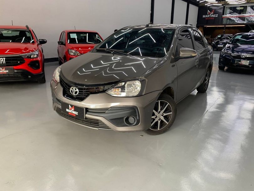 Toyota ETIOS X Plus Sedan 1.5 Flex 16V 4p Aut.