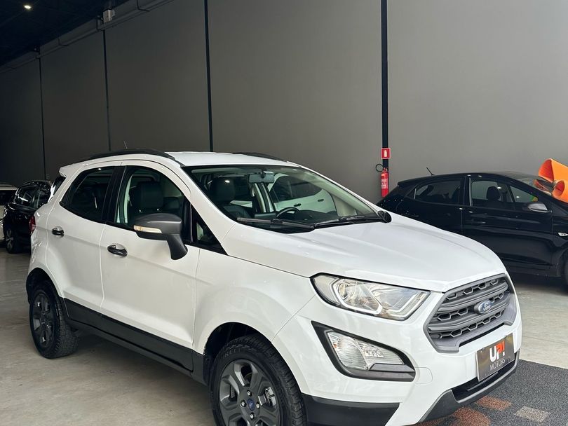 Ford EcoSport FREESTYLE 1.5 12V Flex 5p Mec.