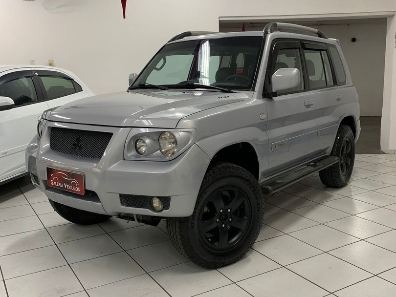 Mitsubishi Pajero TR4 2.0/ 2.0 Flex 16V 4x4 Aut.