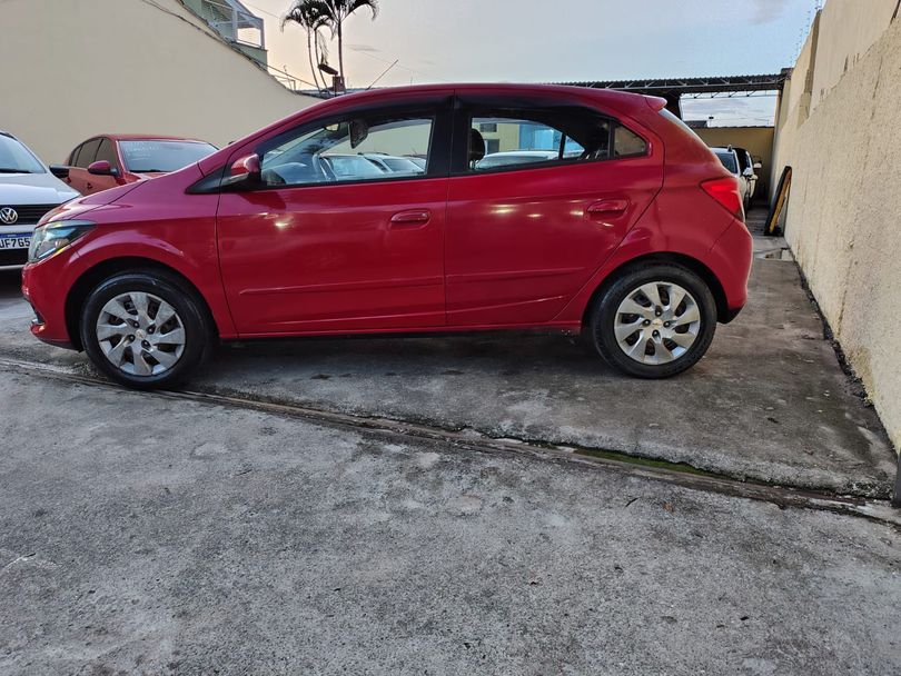 Chevrolet ONIX HATCH LT 1.4 8V FlexPower 5p Mec.