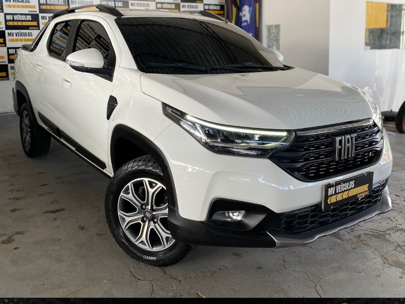 Fiat Strada Volcano 1.3 Flex 8V CD