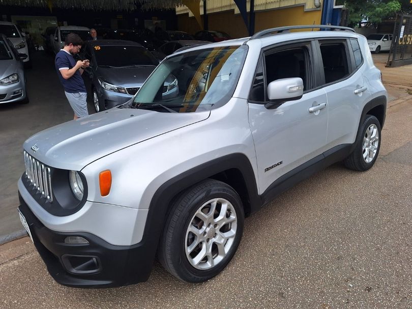Jeep Renegade Longitude 1.8 4x2 Flex 16V Aut.