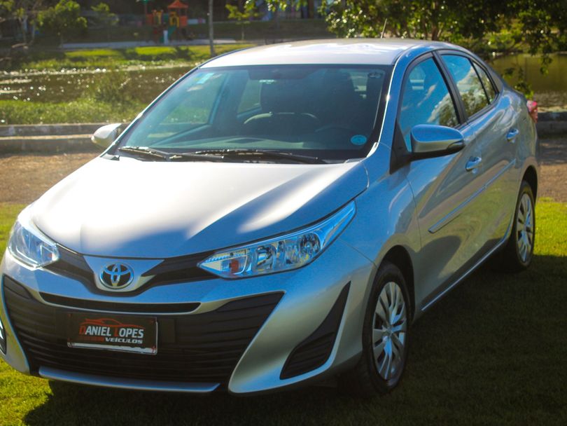 Toyota YARIS XL Live Sedan 1.5 Flex 16V 4p Aut.