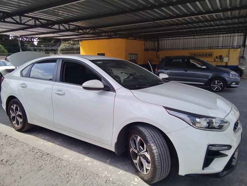 Kia Motors Cerato EX 2.0 16V Flex Aut.