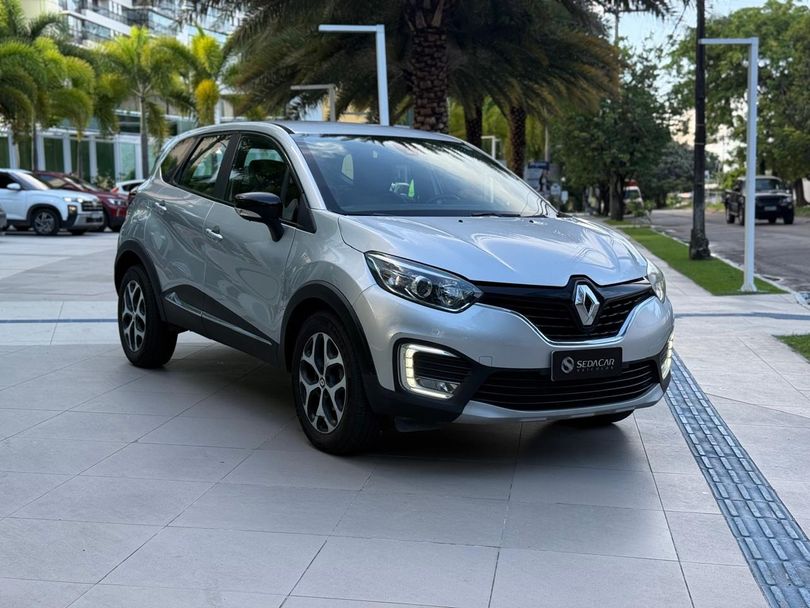 Renault CAPTUR Intense 2.0 16V Flex 5p Aut.
