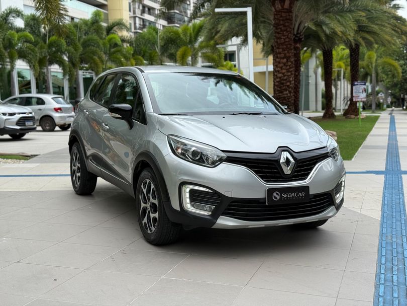 Renault CAPTUR Intense 2.0 16V Flex 5p Aut.