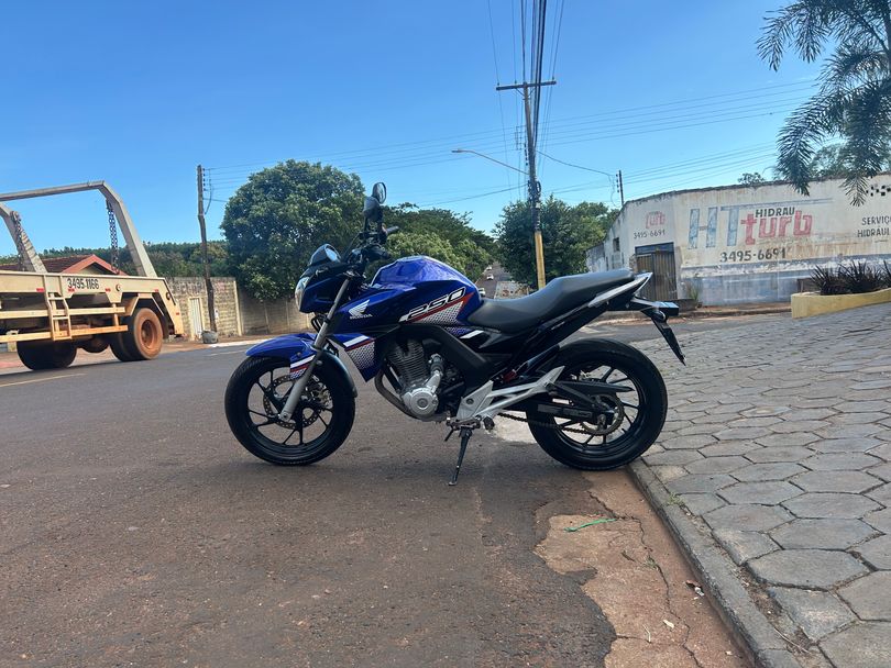 HONDA CB TWISTER/FLEXONE 250cc