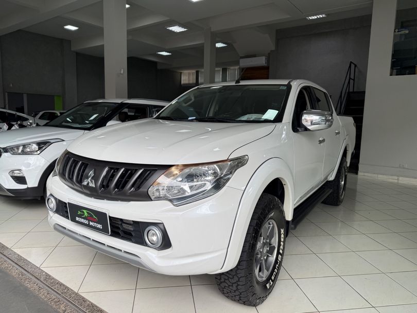 Mitsubishi L200 Triton Sport HPE 2.4 CD Diesel Aut.
