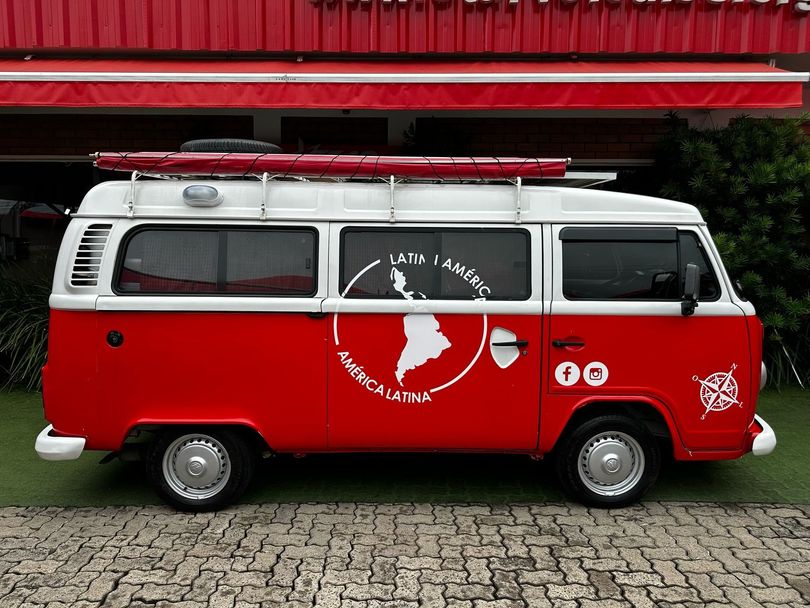 VolksWagen Kombi Furgão 1.4 Mi Total Flex 8V