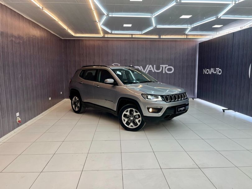 Jeep COMPASS LONGITUDE 2.0 4x4 Dies. 16V Aut.