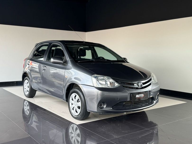Toyota ETIOS XS  1.3 Flex 16V 5p Mec.