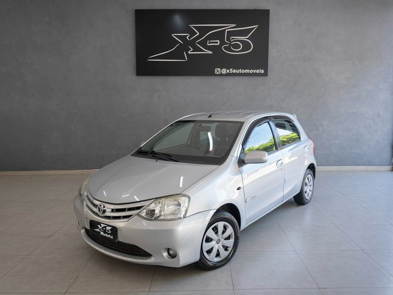 Toyota ETIOS XS  1.3 Flex 16V 5p Mec.