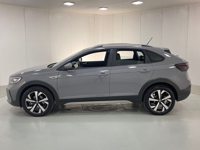 VolksWagen Nivus Highline 1.0 200 TSI Flex Aut.