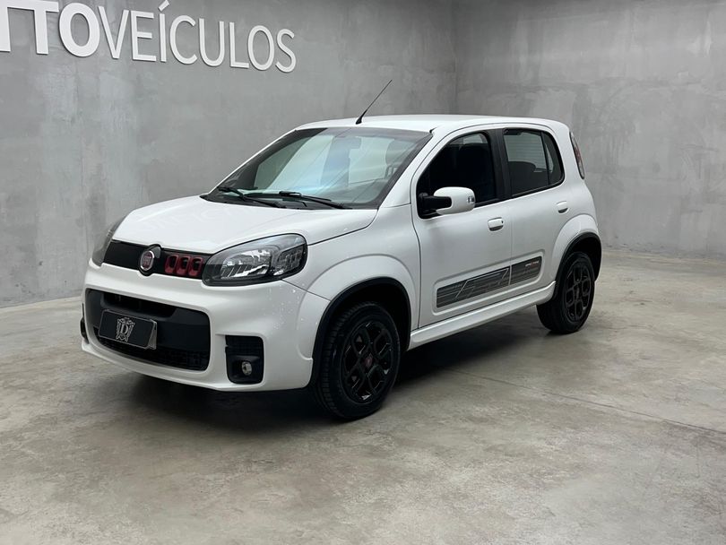 Fiat UNO SPORTING Dualogic 1.4 EVO Flex 8V 4p