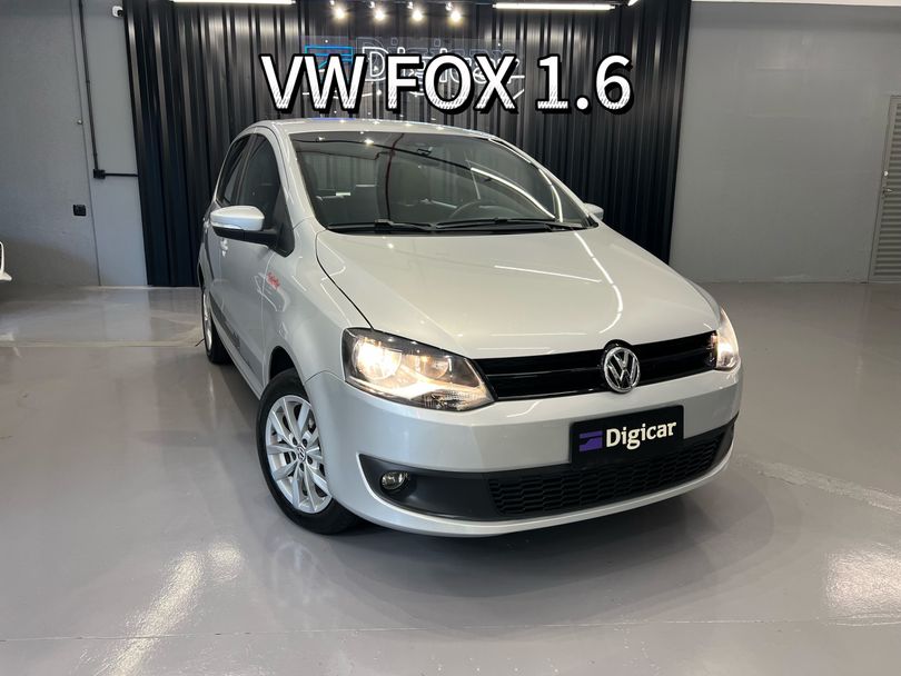 VolksWagen Fox Rock in Rio 1.6 Mi Total Flex 8V 5p