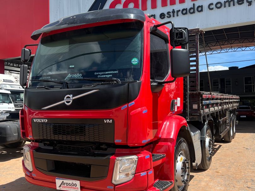 VOLVO VM 270 8x2 2p (diesel) (E5)