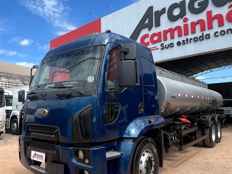 FORD CARGO 2429 E 6x2 Turbo 2p (diesel)(E5)