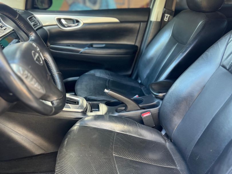 Nissan Sentra SL 2.0/ 2.0 Flex Fuel 16V Aut.