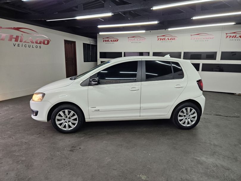 VolksWagen Fox 1.0 Mi Total Flex 8V 3p