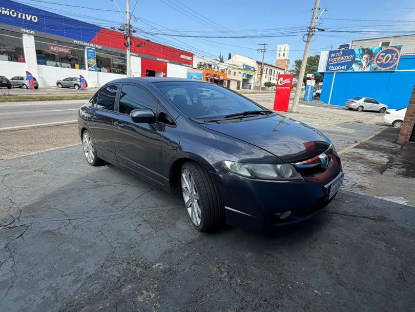 Honda Civic Sedan LXS 1.8/1.8 Flex 16V Mec. 4p