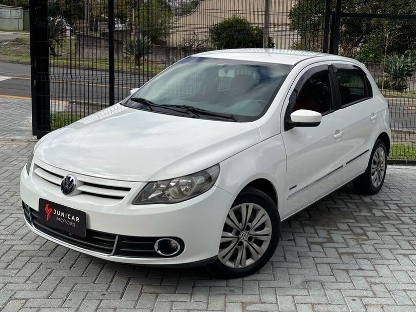 VolksWagen Gol (novo) 1.6 Power/Highi T.Flex 8v 4P
