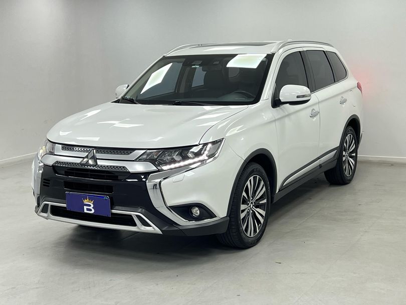 Mitsubishi OUTLANDER HPE-S 2.2 Diesel 4x4 Aut.