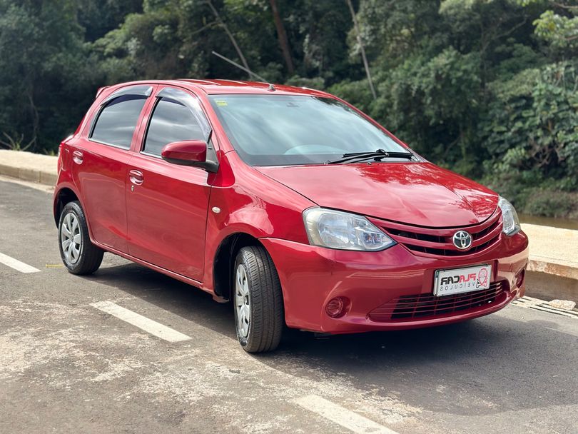 Toyota ETIOS X 1.3 Flex 16V 5p Mec.