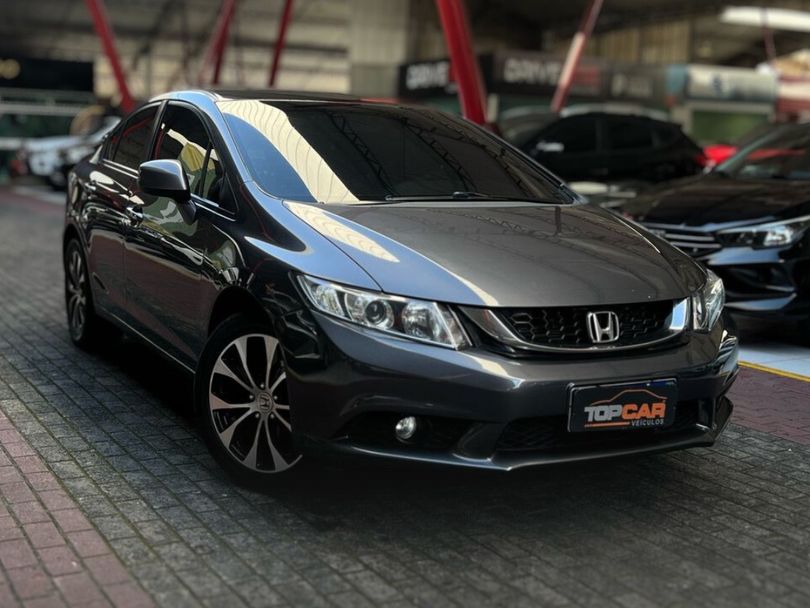 Honda Civic Sedan LXS 1.8/1.8 Flex 16V Aut. 4p