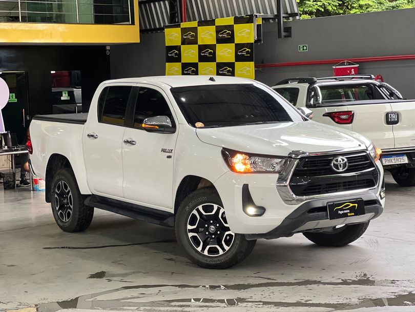 Toyota Hilux CD SRV 4x2 2.7 Flex 16V Aut.
