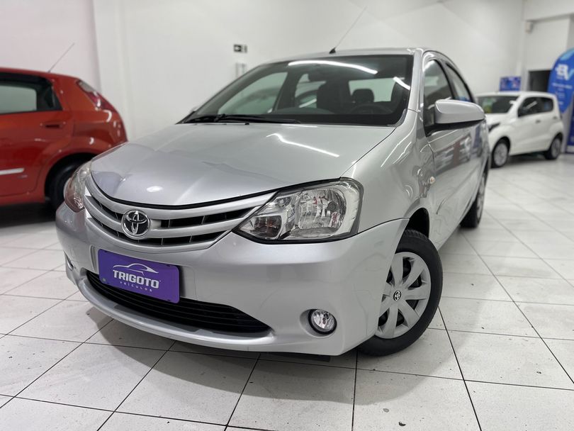 Toyota ETIOS XS 1.5 Flex 16V 5p Mec.