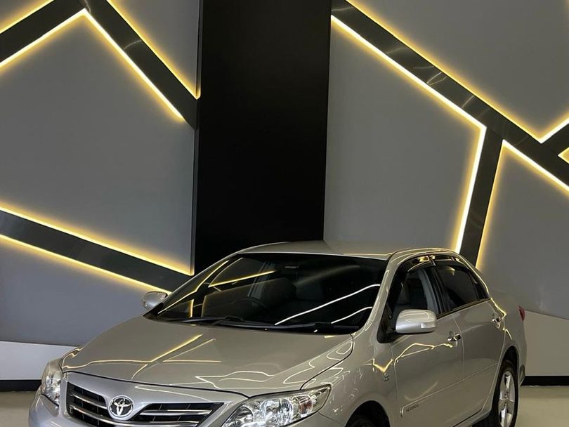 Toyota Corolla XEi 2.0 Flex 16V Aut.