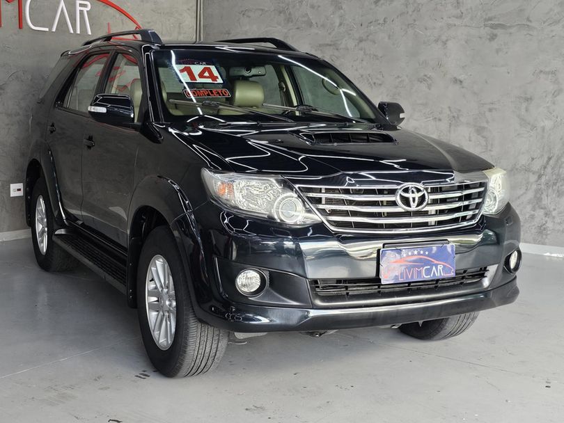 Toyota 3.0 SRV 4X4 7 LUGARES 16V TURBO INTERCOOLER DIESEL 4P AUTOMÁTICO