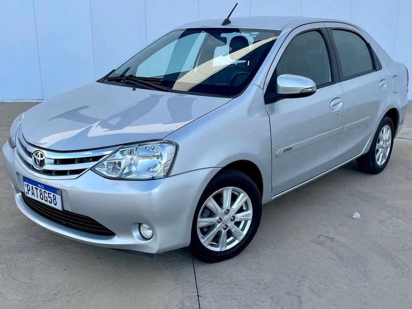 Toyota ETIOS XLS 1.5 Flex 5p Aut.
