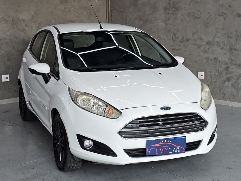 FORD 1.6 TITANIUM HATCH 16V FLEX 4P POWERSHIFT