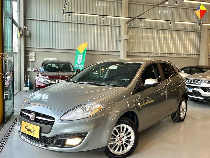 Fiat Bravo ESSENCE 1.8 Flex 16V 5p