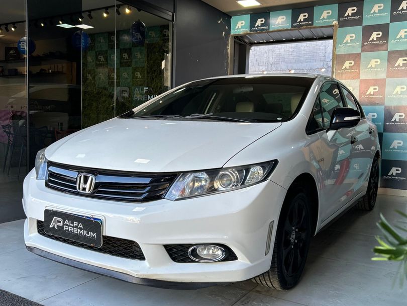 Honda Civic Sedan EXS 1.8/1.8 Flex 16V Aut. 4p