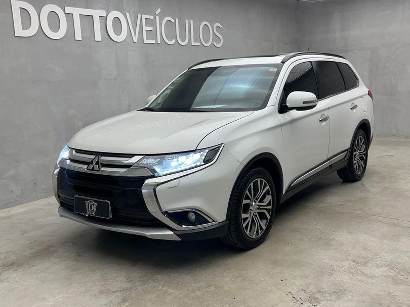 Mitsubishi OUTLANDER 2.2 165cv Diesel Aut.