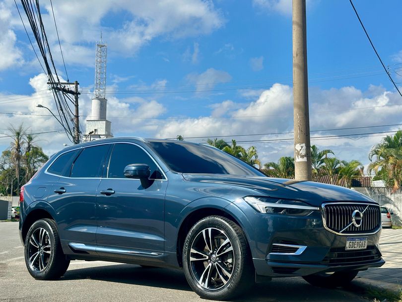 Volvo XC 60 T-8 HÍBRIDO MOMENTUM 2.0 5p