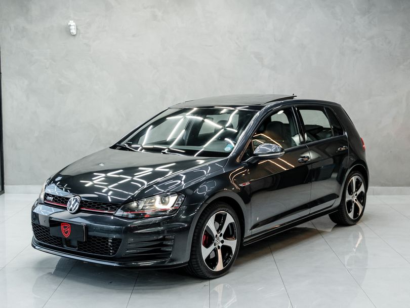 VolksWagen Golf GTi 2.0 TSI 220cv Aut.