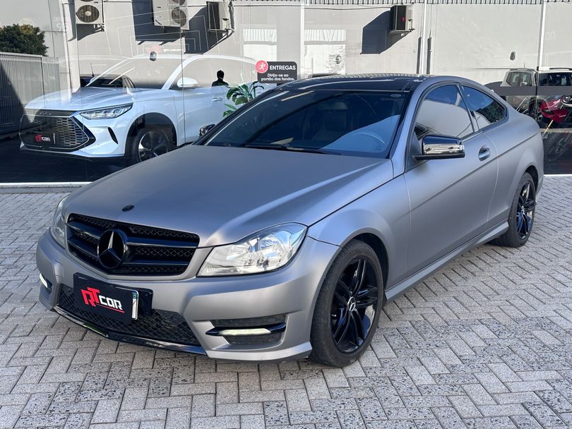 Mercedes C-180 CGI Coupe Sport 1.6 TB 16V Aut.