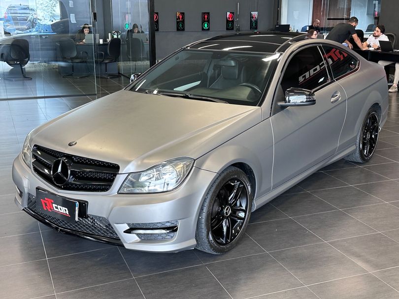 Mercedes C-180 CGI Coupe Sport 1.6 TB 16V Aut.
