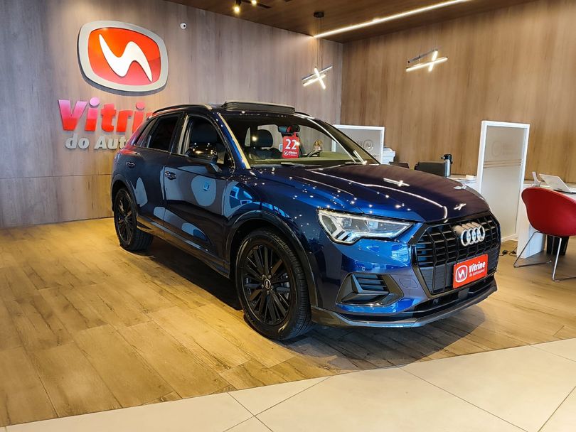 Audi Q3 Black Ed. 1.4 TFSI Flex/Black S-tron.