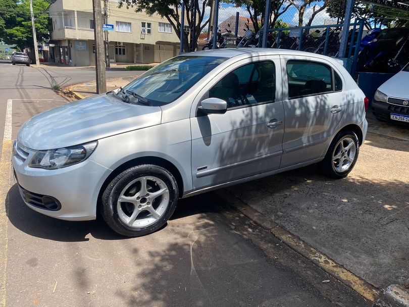 VolksWagen Gol (novo) 1.0 Mi Total Flex 8V 4p