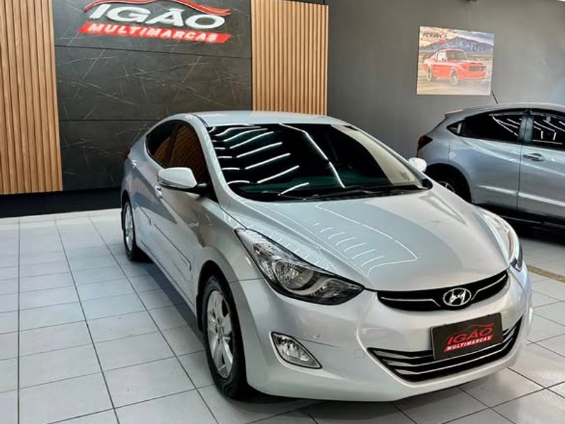 Hyundai Elantra GLS 2.0 16V Flex Aut.
