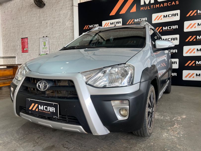 Toyota ETIOS CROSS 1.5 Flex 16V 5p Mec.