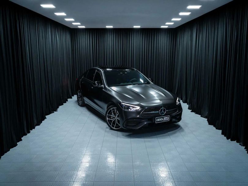 MERCEDES-BENZ 2.0 EQ BOOST HÍBRIDO AMG LINE 9G-TRONIC