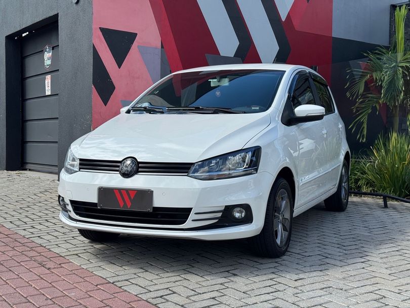 VolksWagen Fox Comfortline 1.6 Flex 8V 5p